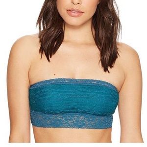 SOLD✨Free People Scallop Lace Bandeau XS